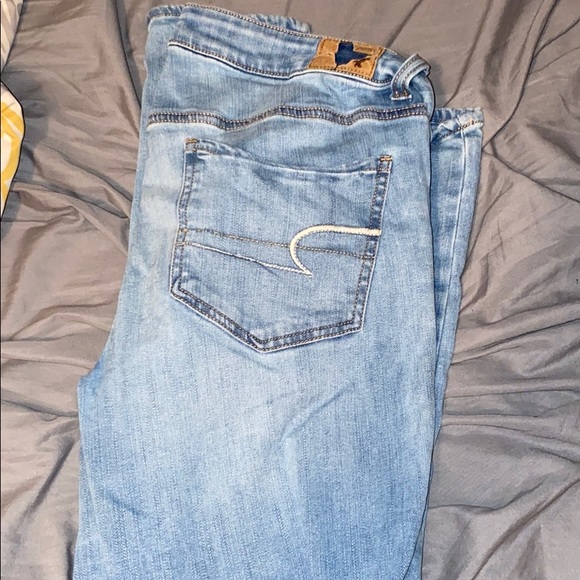 Jeans ! 🍑 - Picture 2 of 3